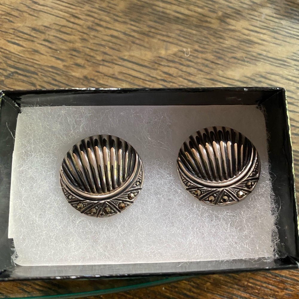 Vintage marcasite sterling silver circle earrings